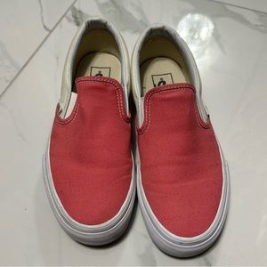 Slip on Vans women’s size 7 salmon color
